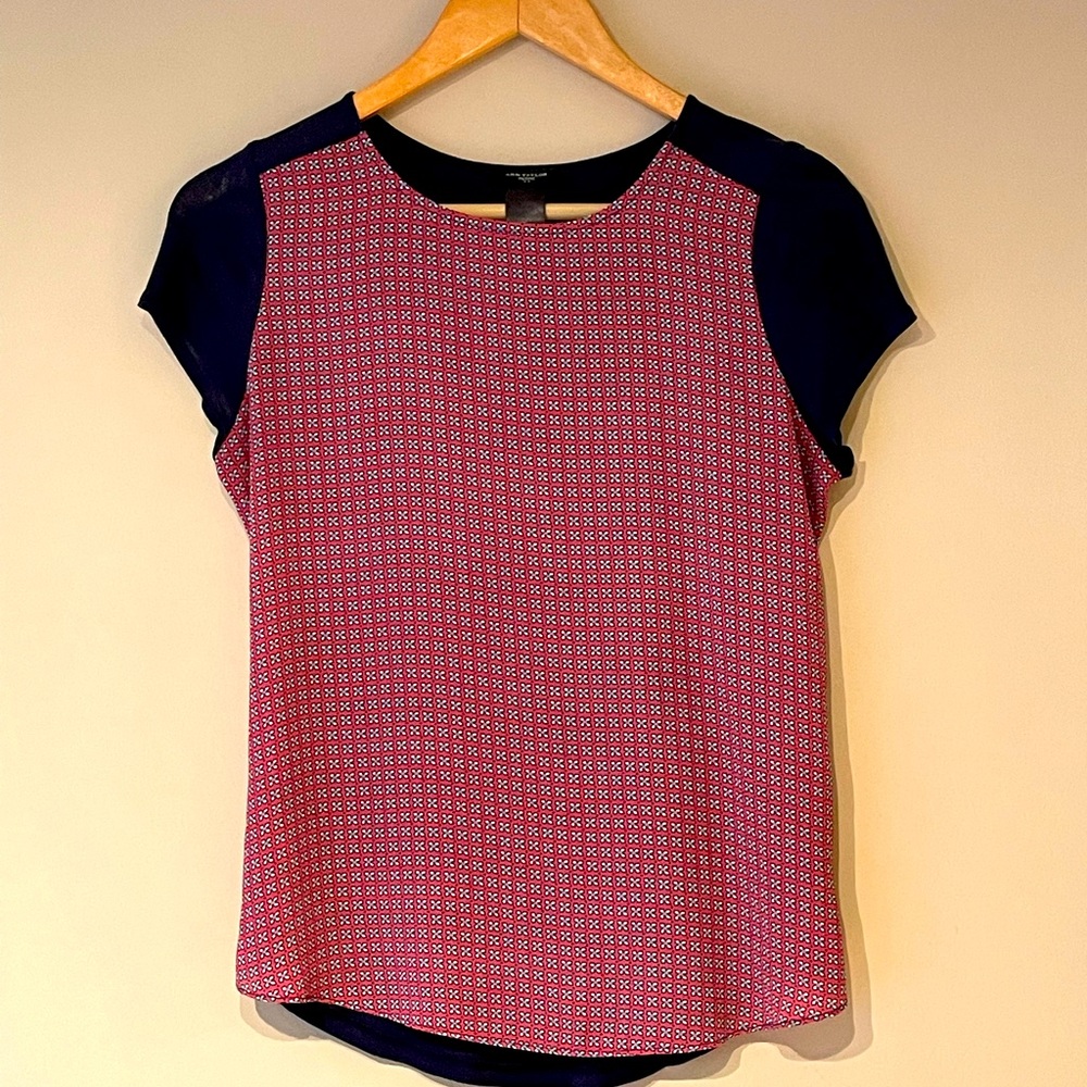 Ann Taylor Pattern Blouse